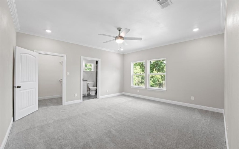2410 Hudspeth Avenue, Dallas, TX 75216, 4 Bedrooms Bedrooms, ,2 BathroomsBathrooms,Residential,For Sale,2410 Hudspeth Avenue,0,21014135