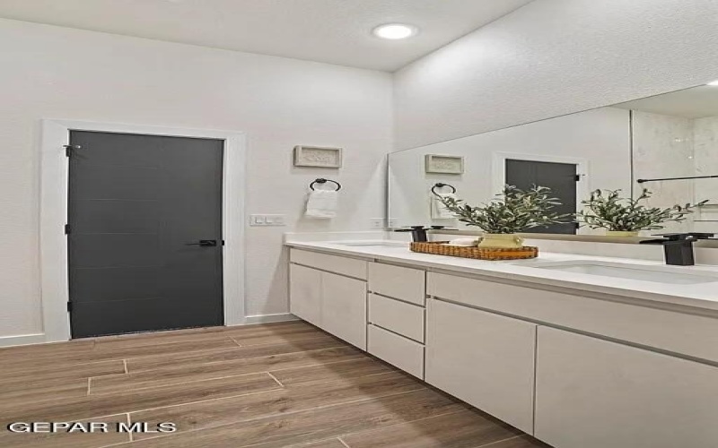 1432 Harlan Point, El Paso, TX 79928, 4 Habitaciones Habitaciones , ,3 BañosBaños,Residential,En Venta,1432 Harlan Point,907166