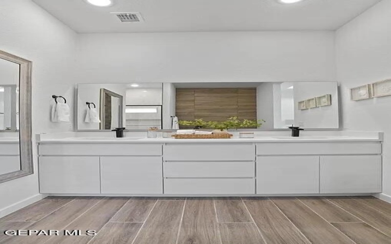 1432 Harlan Point, El Paso, TX 79928, 4 Habitaciones Habitaciones , ,3 BañosBaños,Residential,En Venta,1432 Harlan Point,907166