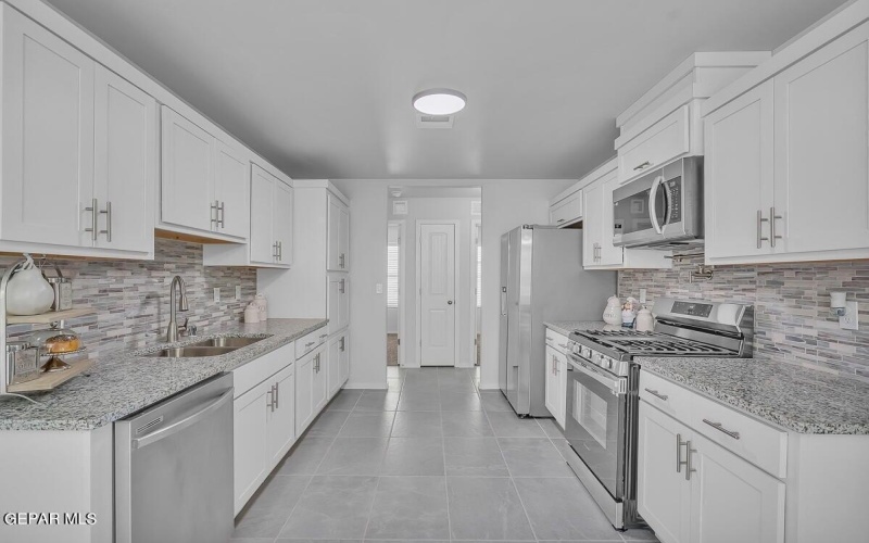 12165 Bahjat Drive, El Paso, TX 79934, 4 Bedrooms Bedrooms, ,2 BathroomsBathrooms,Residential,For Sale,12165 Bahjat Drive,909611