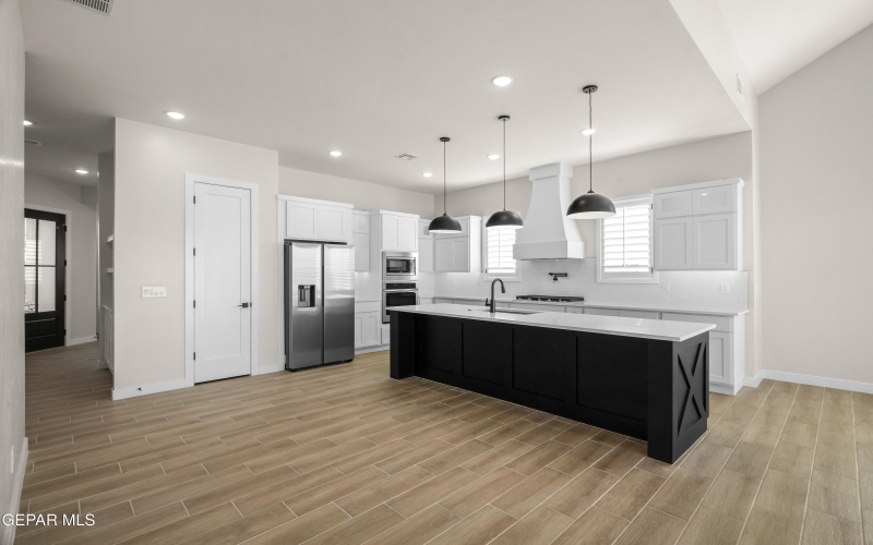 317 EMERALD SPACE Place, El Paso, TX 79928, 4 Habitaciones Habitaciones , ,3 BañosBaños,Residential,En Venta,317 EMERALD SPACE Place,927274