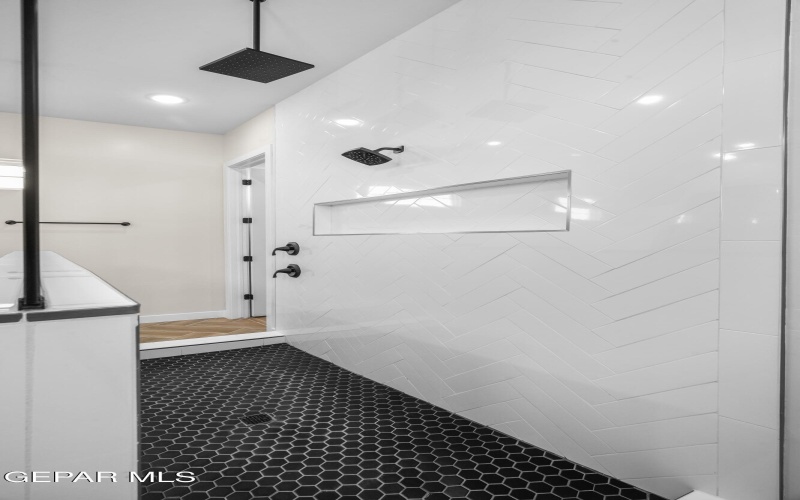 317 EMERALD SPACE Place, El Paso, TX 79928, 4 Habitaciones Habitaciones , ,3 BañosBaños,Residential,En Venta,317 EMERALD SPACE Place,927274
