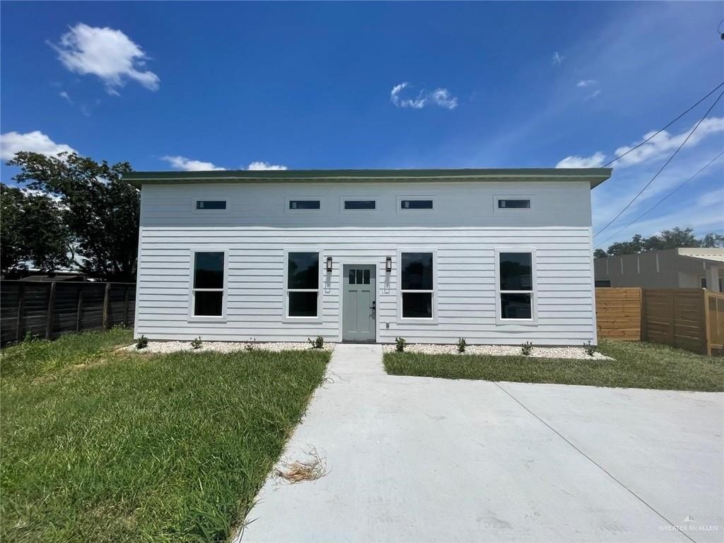 2805 Rudy Drive, Weslaco, TX 78596, 3 Bedrooms Bedrooms, ,2 BathroomsBathrooms,Residential,For Sale,2805 Rudy Drive,477010