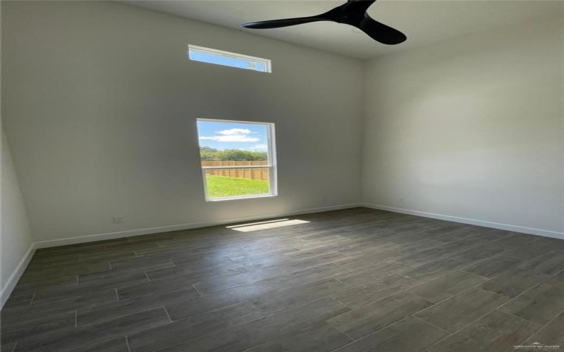2805 Rudy Drive, Weslaco, TX 78596, 3 Bedrooms Bedrooms, ,2 BathroomsBathrooms,Residential,For Sale,2805 Rudy Drive,477010