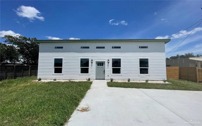 2805 Rudy Drive, Weslaco, TX 78596, 3 Bedrooms Bedrooms, ,2 BathroomsBathrooms,Residential,For Sale,2805 Rudy Drive,477010