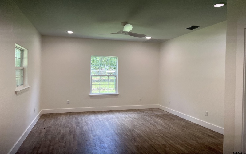 180 Lovers Lane, Alto, TX 75925, 2 Habitaciones Habitaciones , ,2 BañosBaños,Residential,En Venta,180 Lovers Lane,25009101