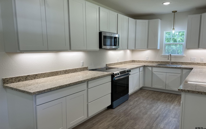 180 Lovers Lane, Alto, TX 75925, 2 Habitaciones Habitaciones , ,2 BañosBaños,Residential,En Venta,180 Lovers Lane,25009101