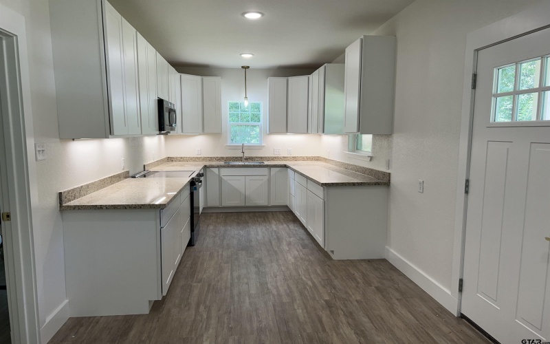 180 Lovers Lane, Alto, TX 75925, 2 Habitaciones Habitaciones , ,2 BañosBaños,Residential,En Venta,180 Lovers Lane,25009101