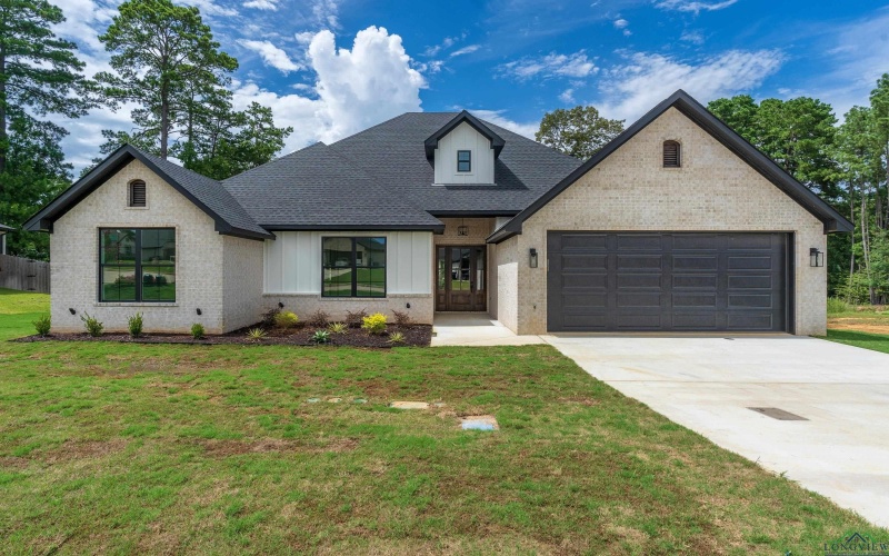 1015 Windy Ridge, Longview, TX 75605, 4 Bedrooms Bedrooms, ,2 BathroomsBathrooms,Residential,For Sale,1015 Windy Ridge,0,20255211