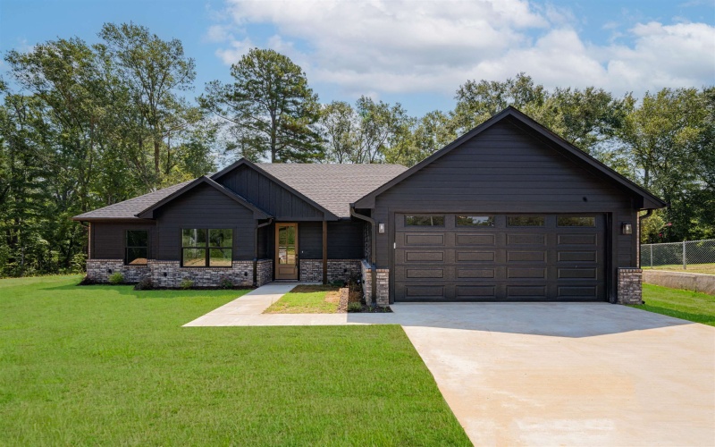 24016 Birdie Ln, Gladewater, TX 75647, 4 Habitaciones Habitaciones , ,2 BañosBaños,Residential,En Venta,24016 Birdie Ln,0,20255226