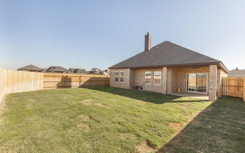 1802 Ross Avenue, Lubbock, TX 79416, 3 Bedrooms Bedrooms, ,2 BathroomsBathrooms,Residential,For Sale,1802 Ross Avenue,0,202417308