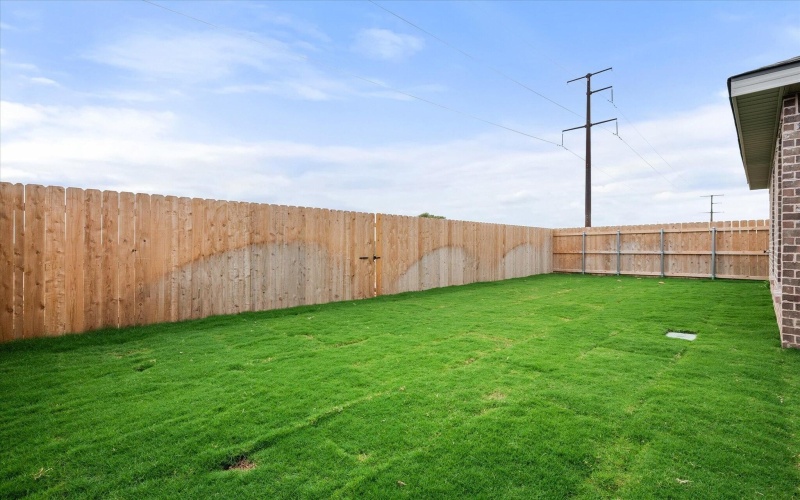 8609 29th Street, Lubbock, TX 79407, 4 Habitaciones Habitaciones , ,2 BañosBaños,Residential,En Venta,8609 29th Street,0,202558392