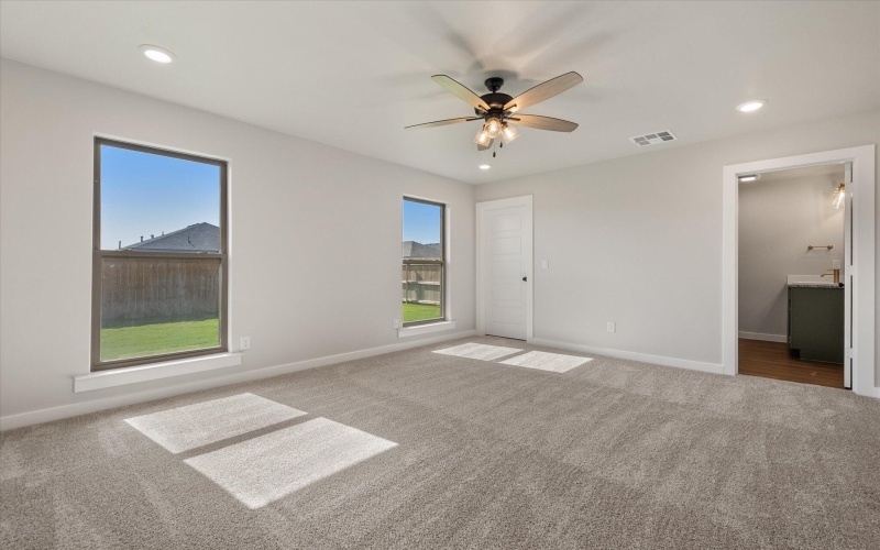 1315 N Colton Avenue, Lubbock, TX 79416, 3 Bedrooms Bedrooms, ,2 BathroomsBathrooms,Residential,For Sale,1315 N Colton Avenue,0,202558410