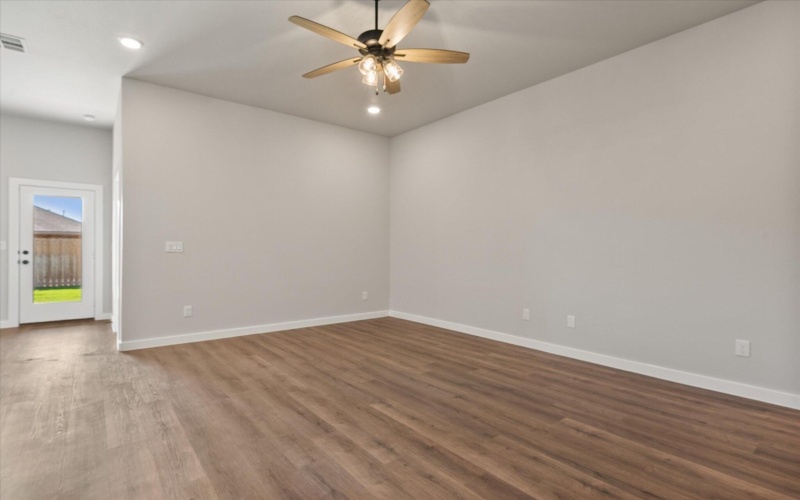 1315 N Colton Avenue, Lubbock, TX 79416, 3 Bedrooms Bedrooms, ,2 BathroomsBathrooms,Residential,For Sale,1315 N Colton Avenue,0,202558410