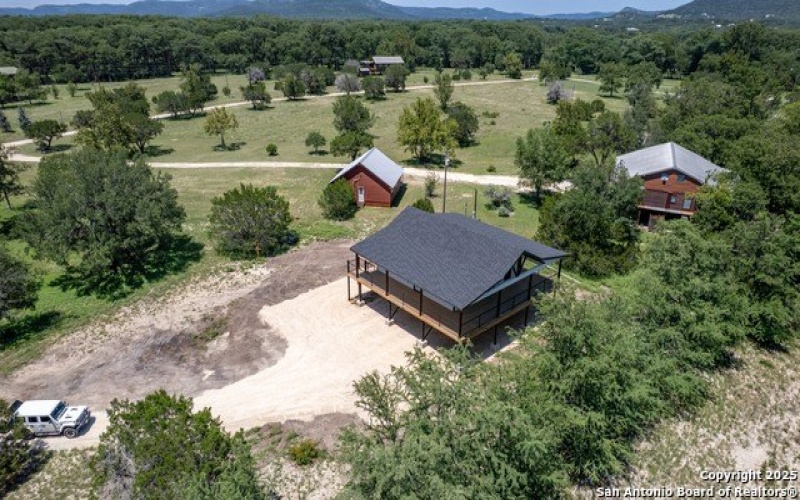 132 Sherman Lane, Leakey, TX 78873, 3 Habitaciones Habitaciones , ,3 BañosBaños,Residential,En Venta,132 Sherman Lane,1887675