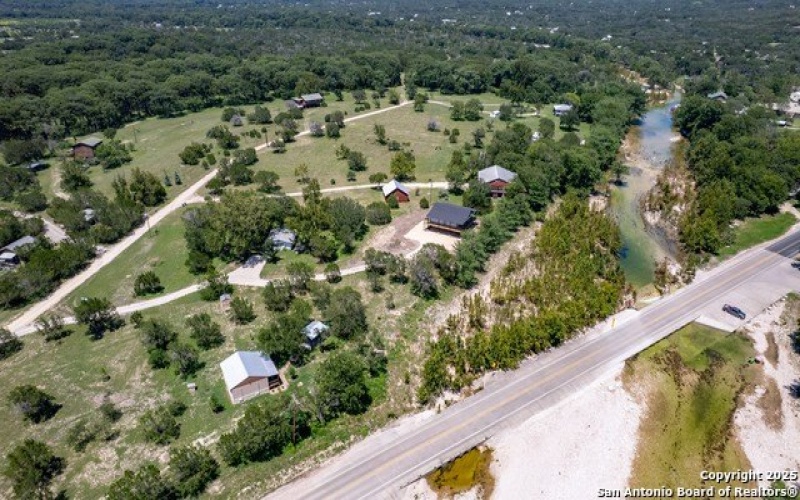 132 Sherman Lane, Leakey, TX 78873, 3 Habitaciones Habitaciones , ,3 BañosBaños,Residential,En Venta,132 Sherman Lane,1887675