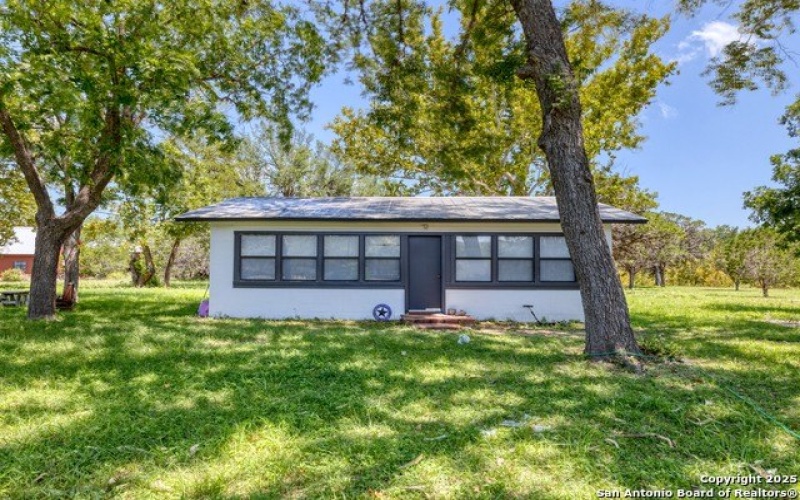 132 Sherman Lane, Leakey, TX 78873, 3 Habitaciones Habitaciones , ,3 BañosBaños,Residential,En Venta,132 Sherman Lane,1887675