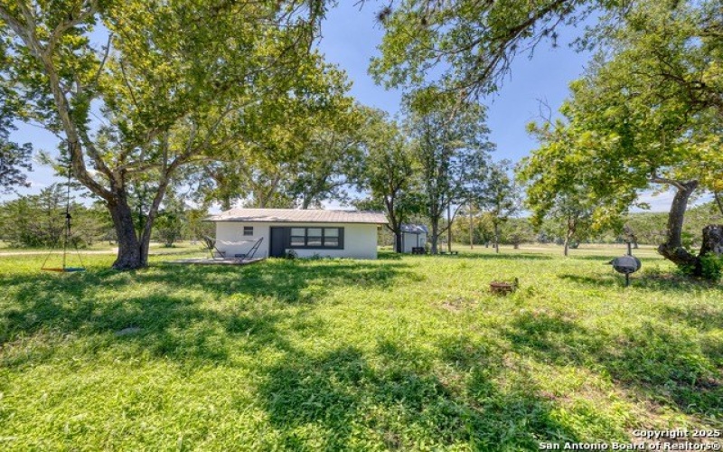 132 Sherman Lane, Leakey, TX 78873, 3 Habitaciones Habitaciones , ,3 BañosBaños,Residential,En Venta,132 Sherman Lane,1887675