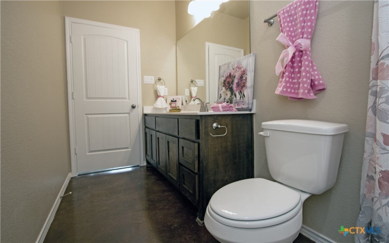 1348 Lindsey Drive, Copperas Cove, TX 76522, 3 Bedrooms Bedrooms, ,2 BathroomsBathrooms,Residential,For Sale,1348 Lindsey Drive,0,587672