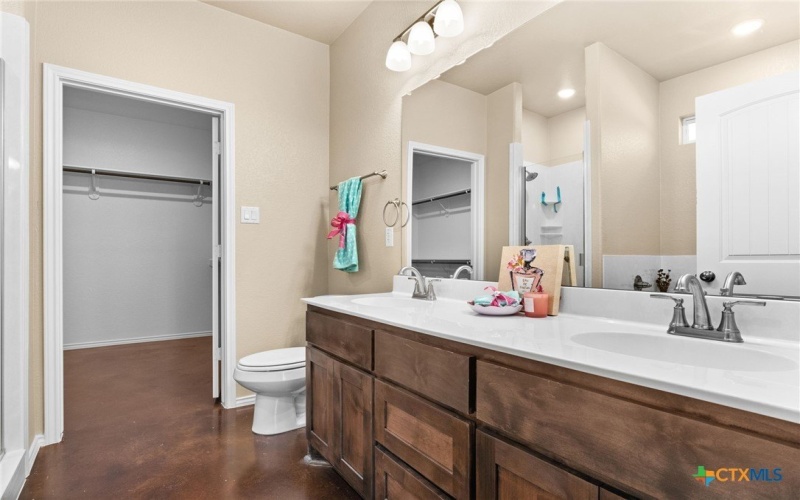 1348 Lindsey Drive, Copperas Cove, TX 76522, 3 Bedrooms Bedrooms, ,2 BathroomsBathrooms,Residential,For Sale,1348 Lindsey Drive,0,587672