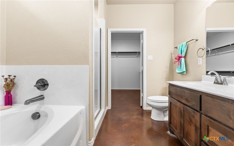 1348 Lindsey Drive, Copperas Cove, TX 76522, 3 Bedrooms Bedrooms, ,2 BathroomsBathrooms,Residential,For Sale,1348 Lindsey Drive,0,587672
