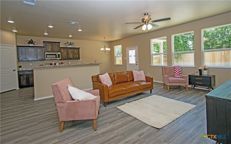 1348 Lindsey Drive, Copperas Cove, TX 76522, 3 Bedrooms Bedrooms, ,2 BathroomsBathrooms,Residential,For Sale,1348 Lindsey Drive,0,587672