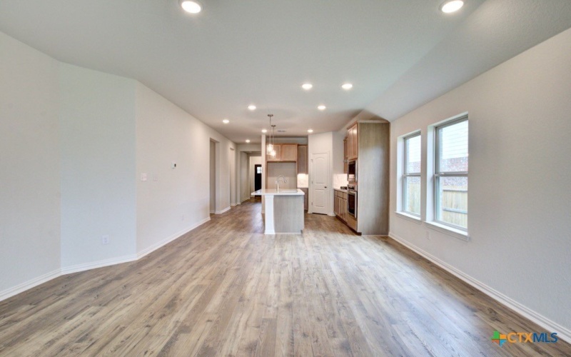 1657 Couser Avenue, New Braunfels, TX 78132, 4 Habitaciones Habitaciones , ,3 BañosBaños,Residential,En Venta,1657 Couser Avenue,0,587744
