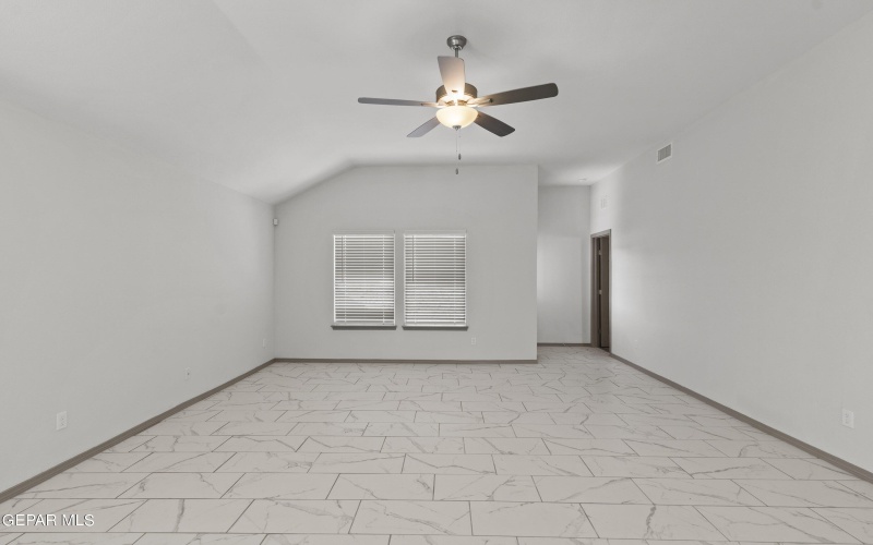 13989 Victory Sky Avenue, El Paso, TX 79928, 4 Habitaciones Habitaciones , ,3 BañosBaños,Residential,En Venta,13989 Victory Sky Avenue,909719