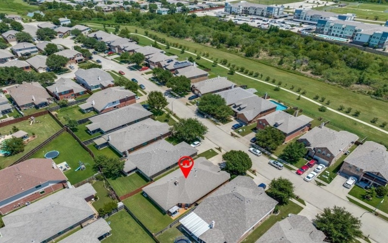 8929 Brook Hill Lane, Fort Worth, TX 76244, 3 Bedrooms Bedrooms, ,2 BathroomsBathrooms,Residential,For Sale,8929 Brook Hill Lane,0,21001836