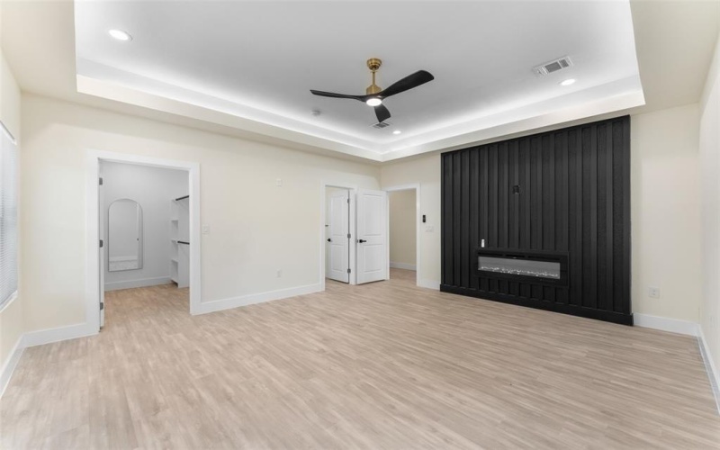 2601 Marburg Street, Dallas, TX 75215, 5 Habitaciones Habitaciones , ,3 BañosBaños,Residential,En Venta,2601 Marburg Street,21008994