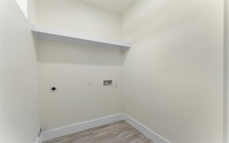 2601 Marburg Street, Dallas, TX 75215, 5 Habitaciones Habitaciones , ,3 BañosBaños,Residential,En Venta,2601 Marburg Street,21008994