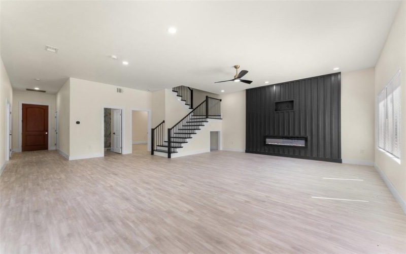 2601 Marburg Street, Dallas, TX 75215, 5 Habitaciones Habitaciones , ,3 BañosBaños,Residential,En Venta,2601 Marburg Street,21008994