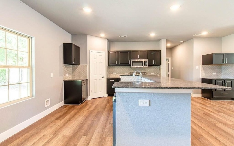 212 Navajo Trail, West Tawakoni, TX 75474, 3 Habitaciones Habitaciones , ,2 BañosBaños,Residential,En Venta,212 Navajo Trail,21011756