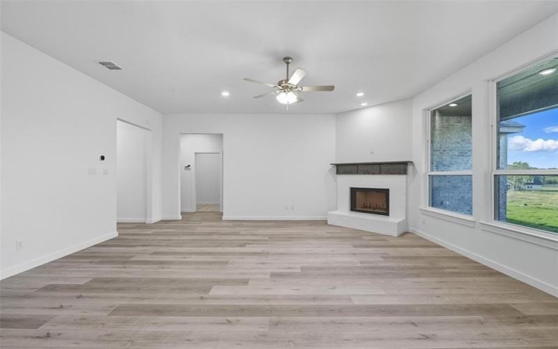 144 Loveta Lane, Boyd, TX 76023, 4 Bedrooms Bedrooms, ,2 BathroomsBathrooms,Residential,For Sale,144 Loveta Lane,0,21011841