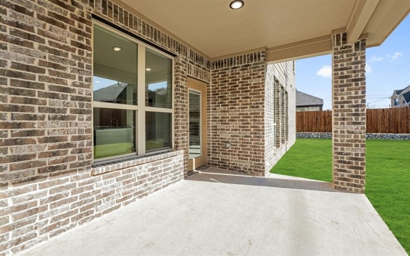 816 Yosemite Drive, DeSoto, TX 75115, 5 Bedrooms Bedrooms, ,3 BathroomsBathrooms,Residential,For Sale,816 Yosemite Drive,0,21014395