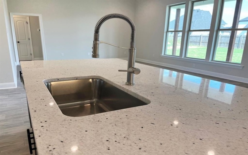 277 Woodcrest Drive, Stonewall, LA 71078, 4 Habitaciones Habitaciones , ,2 BañosBaños,Residential,En Venta,277 Woodcrest Drive,0,21014554