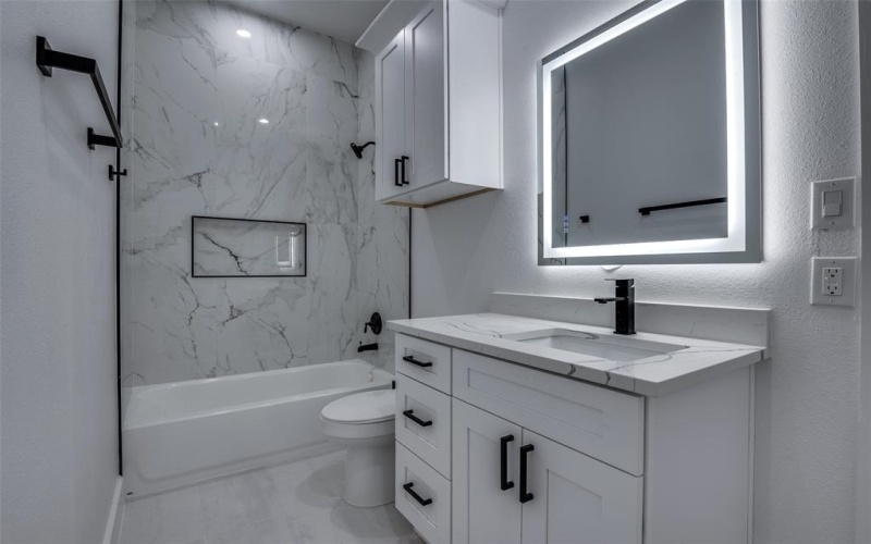 324 N Patton Avenue, Dallas, TX 75203, 3 Habitaciones Habitaciones , ,3 BañosBaños,Residential,En Venta,324 N Patton Avenue,0,21013820