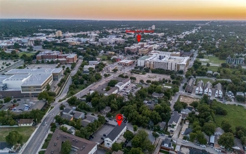 324 N Patton Avenue, Dallas, TX 75203, 3 Habitaciones Habitaciones , ,3 BañosBaños,Residential,En Venta,324 N Patton Avenue,0,21013820