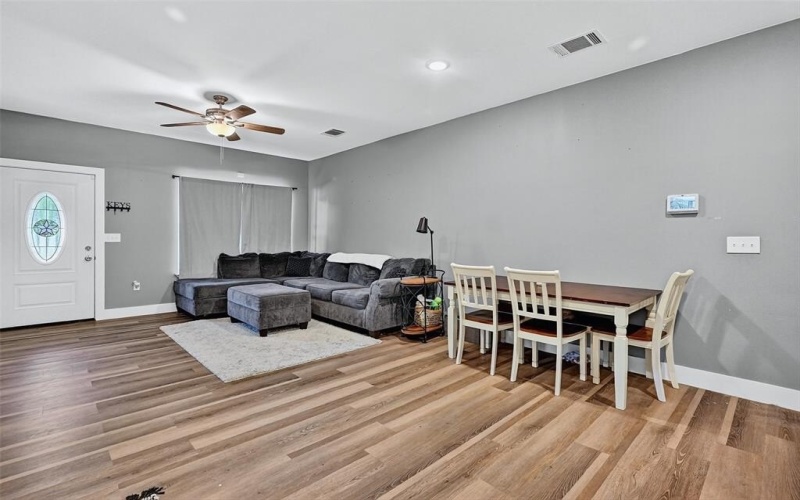 515 N East Street, Sherman, TX 75090, 3 Bedrooms Bedrooms, ,2 BathroomsBathrooms,Residential,For Sale,515 N East Street,21014302