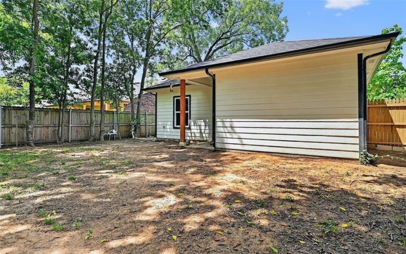 515 N East Street, Sherman, TX 75090, 3 Bedrooms Bedrooms, ,2 BathroomsBathrooms,Residential,For Sale,515 N East Street,21014302