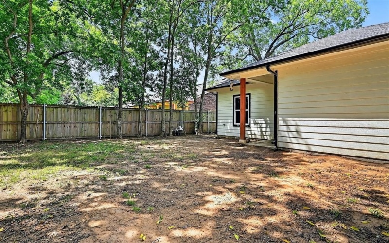 515 N East Street, Sherman, TX 75090, 3 Bedrooms Bedrooms, ,2 BathroomsBathrooms,Residential,For Sale,515 N East Street,21014302