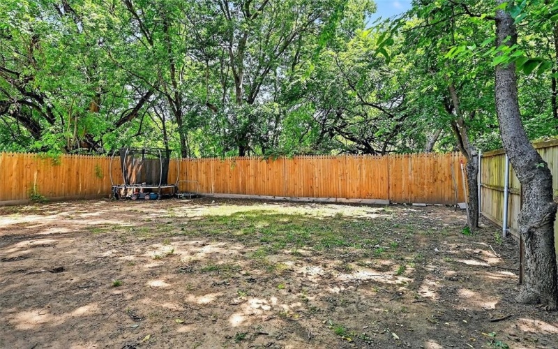 515 N East Street, Sherman, TX 75090, 3 Bedrooms Bedrooms, ,2 BathroomsBathrooms,Residential,For Sale,515 N East Street,21014302