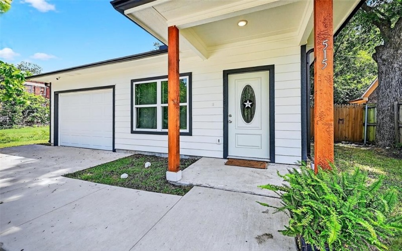 515 N East Street, Sherman, TX 75090, 3 Bedrooms Bedrooms, ,2 BathroomsBathrooms,Residential,For Sale,515 N East Street,21014302