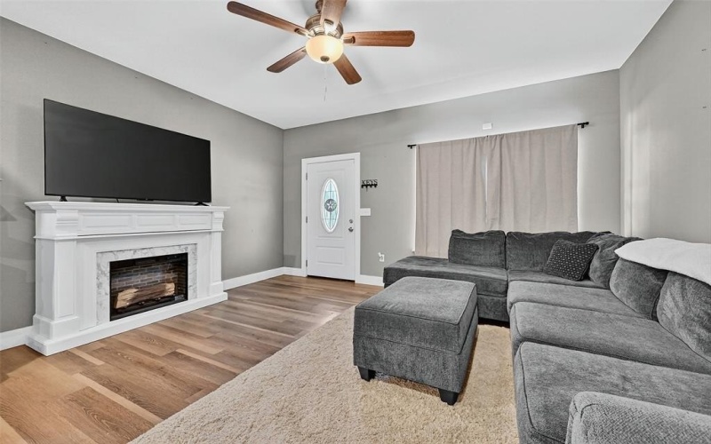 515 N East Street, Sherman, TX 75090, 3 Bedrooms Bedrooms, ,2 BathroomsBathrooms,Residential,For Sale,515 N East Street,21014302