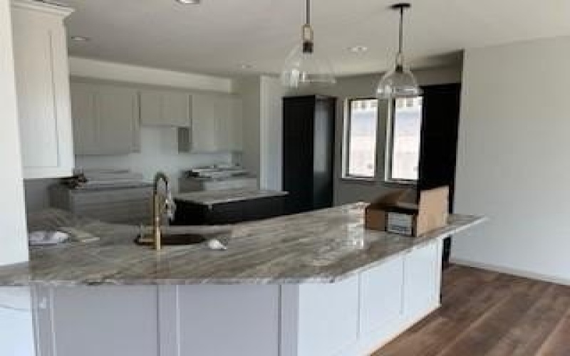 1707 Lakeway Drive, Cleburne, TX 76033, 3 Bedrooms Bedrooms, ,2 BathroomsBathrooms,Residential,For Sale,1707 Lakeway Drive,0,21014920
