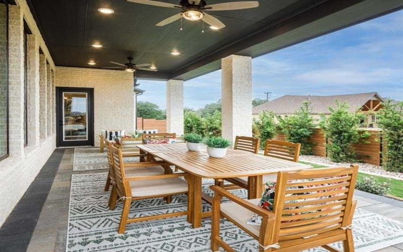 528 Lockhart Street, Waxahachie, TX 75165, 4 Bedrooms Bedrooms, ,3 BathroomsBathrooms,Residential,For Sale,528 Lockhart Street,0,21015016