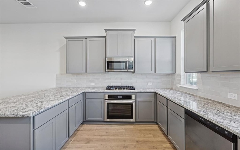 817 Concan Drive, Plano, TX 75075, 3 Bedrooms Bedrooms, ,3 BathroomsBathrooms,Residential,For Sale,817 Concan Drive,0,21015118
