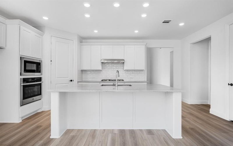 4209 Cleburne Lane, McKinney, TX 75071, 5 Bedrooms Bedrooms, ,5 BathroomsBathrooms,Residential,For Sale,4209 Cleburne Lane,21015160