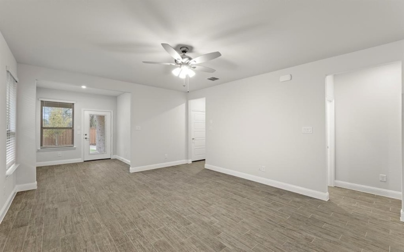 2814 Livestock, Midlothian, TX 76065, 2 Habitaciones Habitaciones , ,2 BañosBaños,Residential,En Venta,2814 Livestock,0,21015228