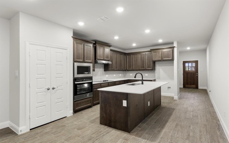 2814 Livestock, Midlothian, TX 76065, 2 Habitaciones Habitaciones , ,2 BañosBaños,Residential,En Venta,2814 Livestock,0,21015228